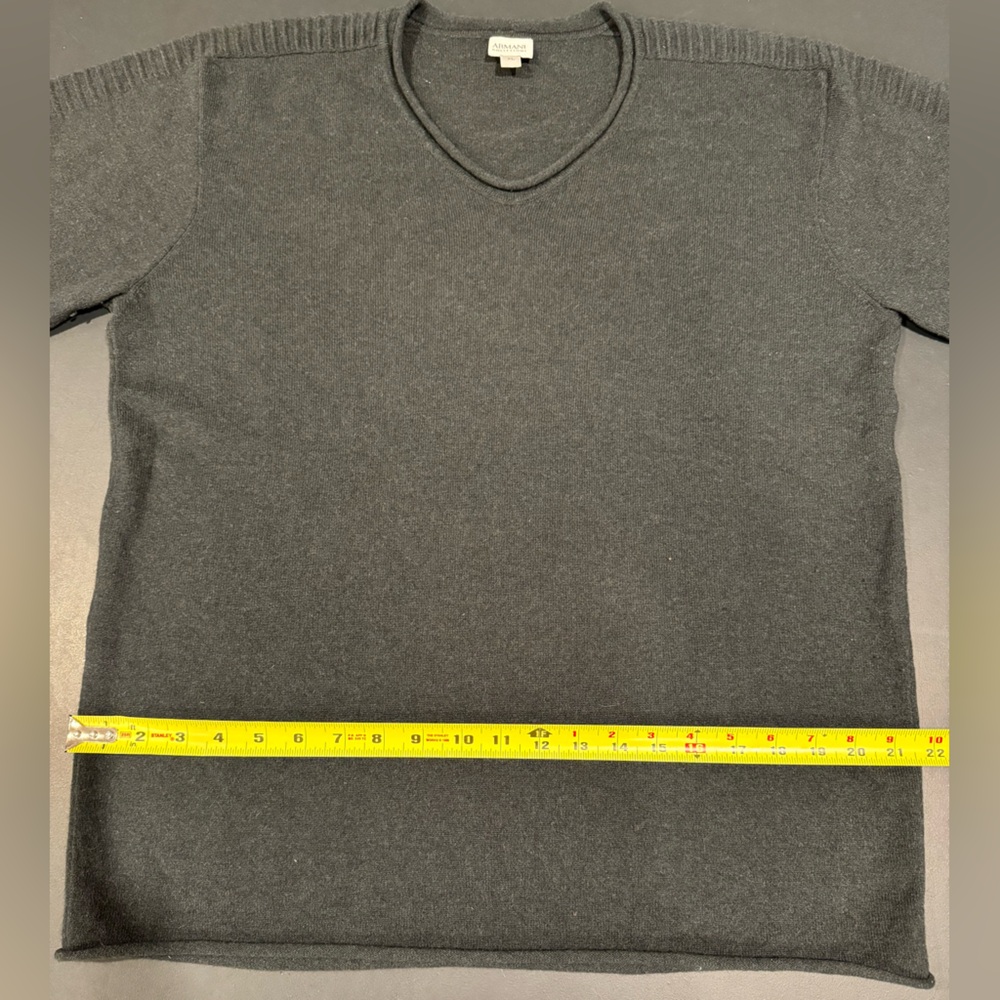 Armani collezioni Men's 100% Cashmere Gray Sweater